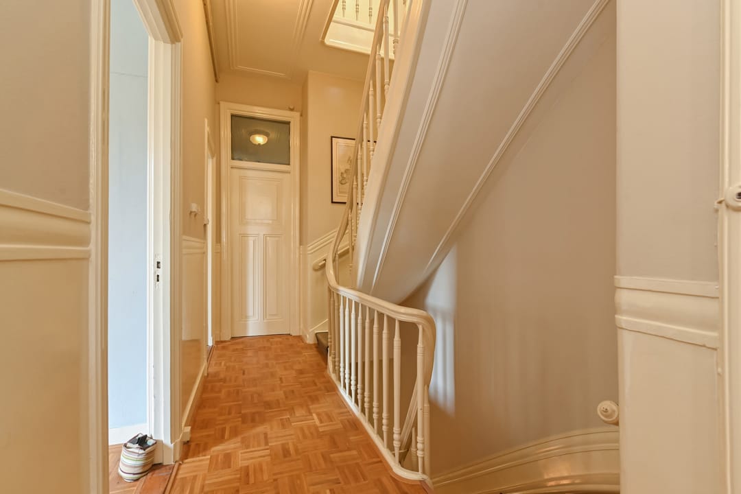 Foto 31 van Johan van Oldenbarneveltlaan 80