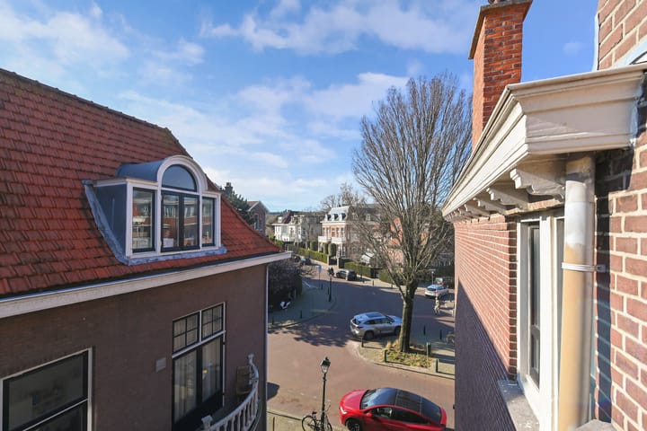 Foto 39 van Johan van Oldenbarneveltlaan 80