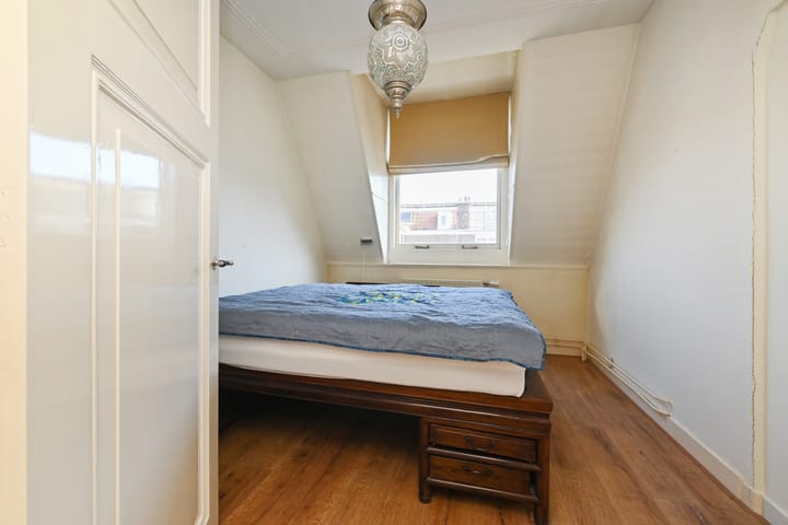 Foto 42 van Johan van Oldenbarneveltlaan 80