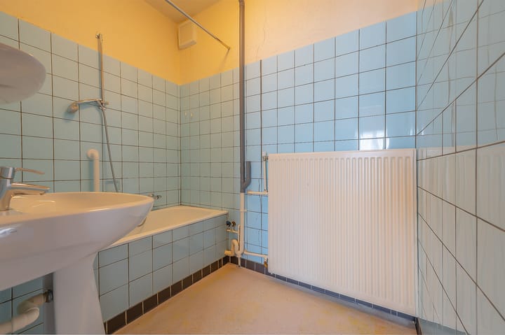 Foto 15 van van den Houtestraat 6