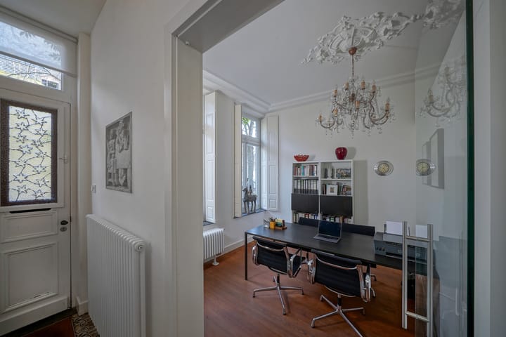 Foto 8 van Grote Looiersstraat 21