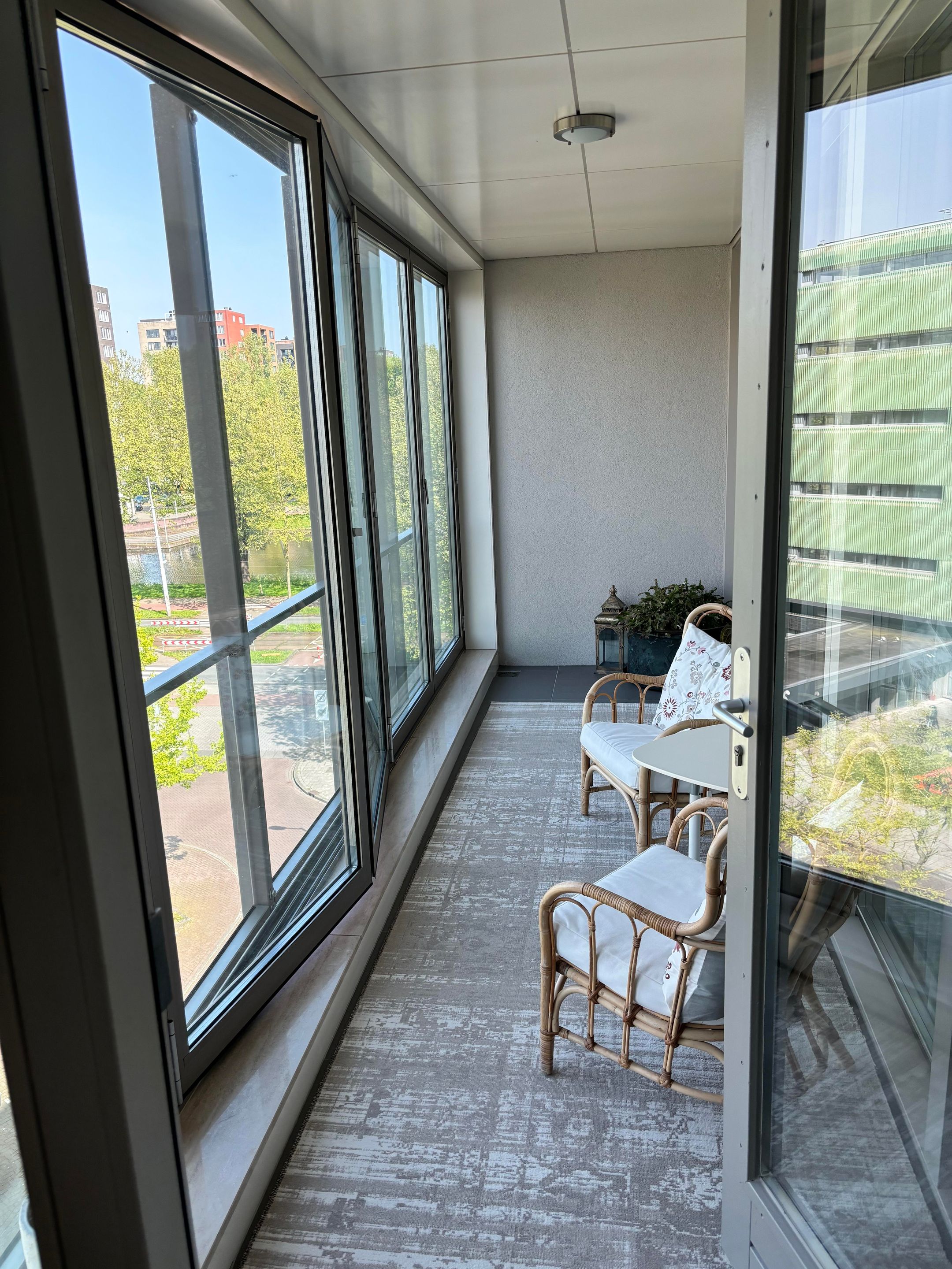 Foto 18 van Maassluisstraat 19