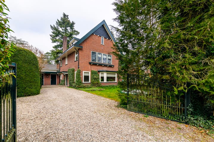 Koopwoningen - huizen te koop in [Funda]