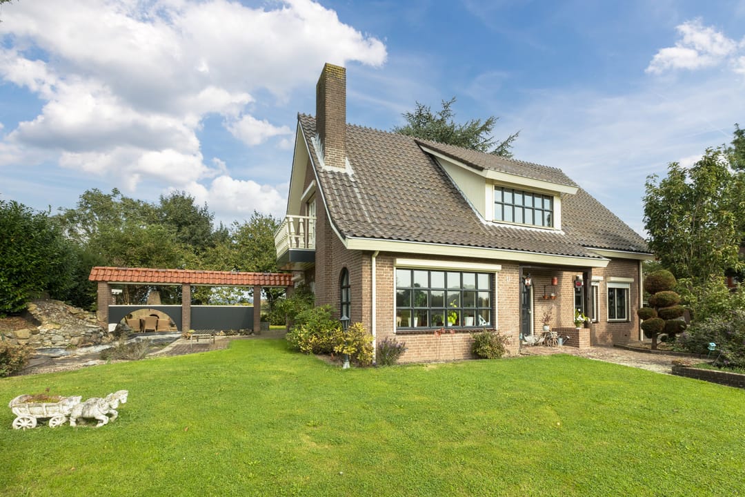 Photo 11 of Angerensestraat 16