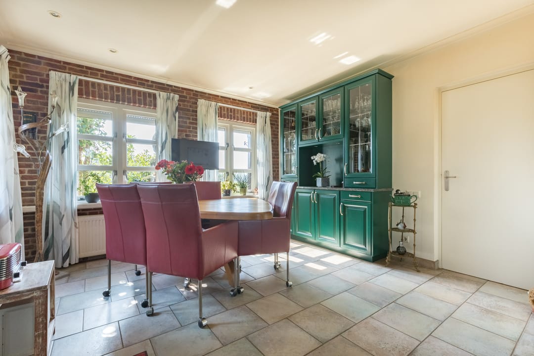 Photo 17 of Angerensestraat 16