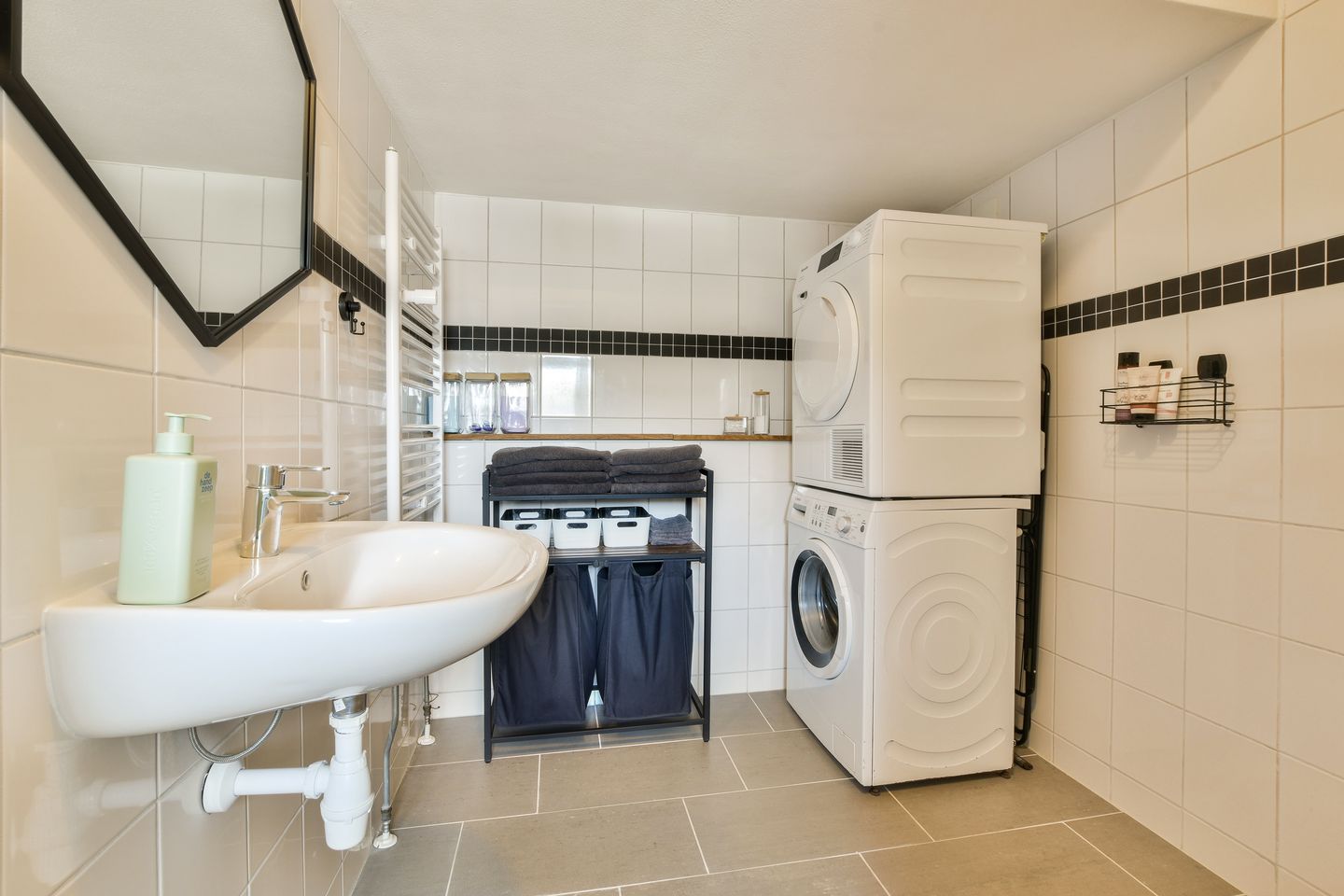 Foto 4 van Houtmansgracht 1