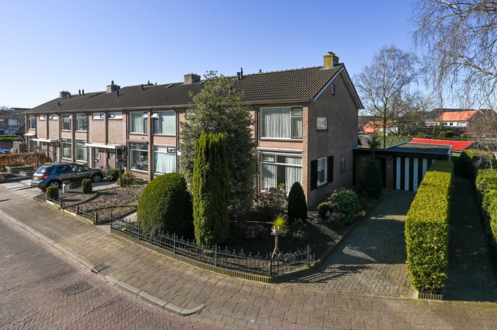 Foto 1 van Willem de Zwijgerlaan 2