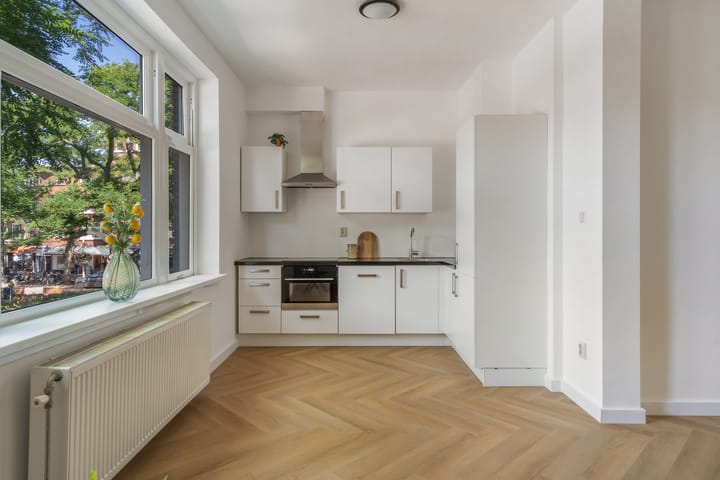 Foto 6 van Van Hoytemastraat 39-A