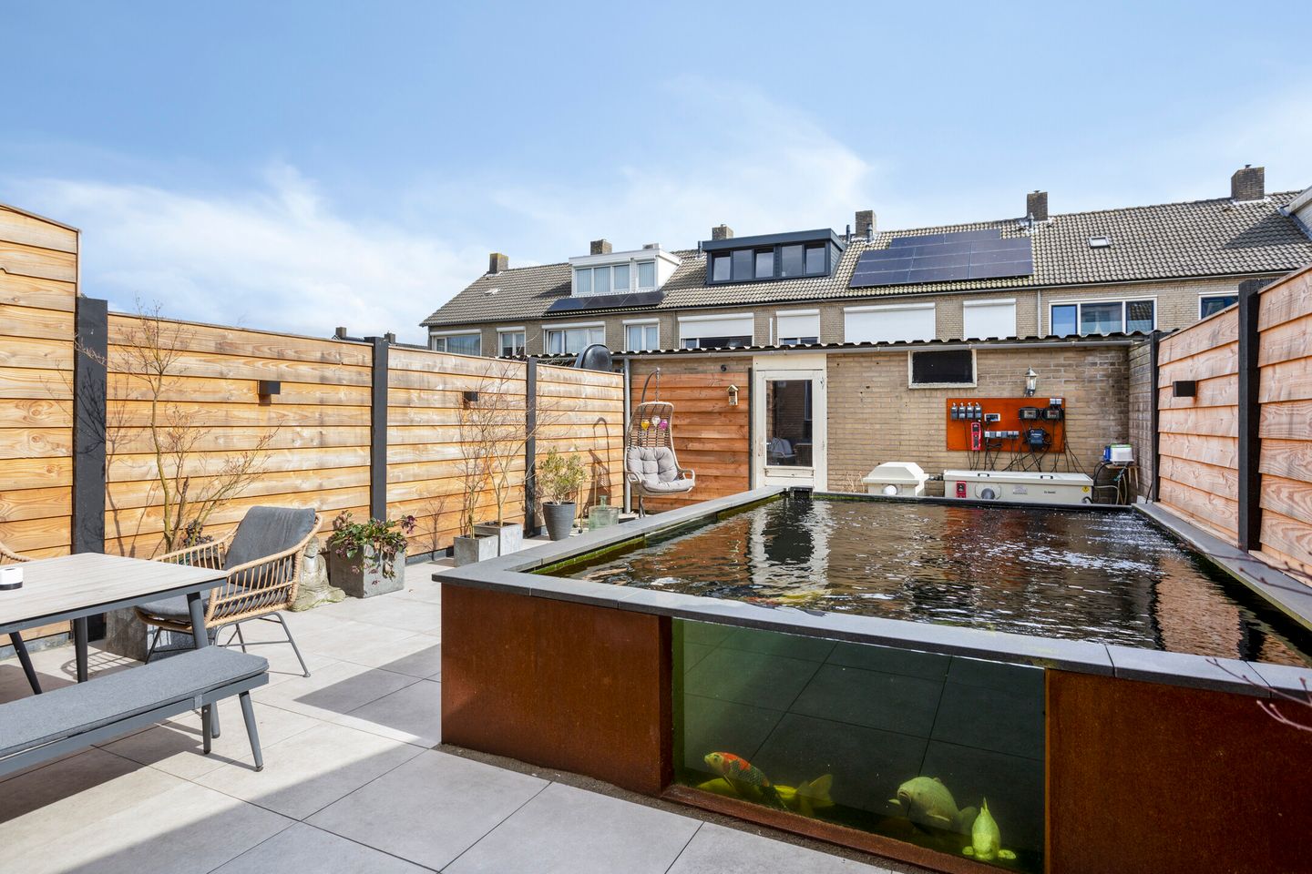 Photo 4 of Groen van Prinstererlaan 35