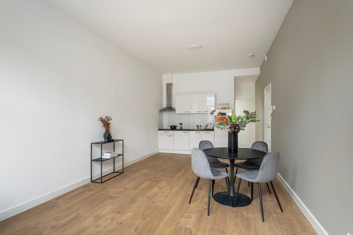 Foto 8 van Edisonstraat 105