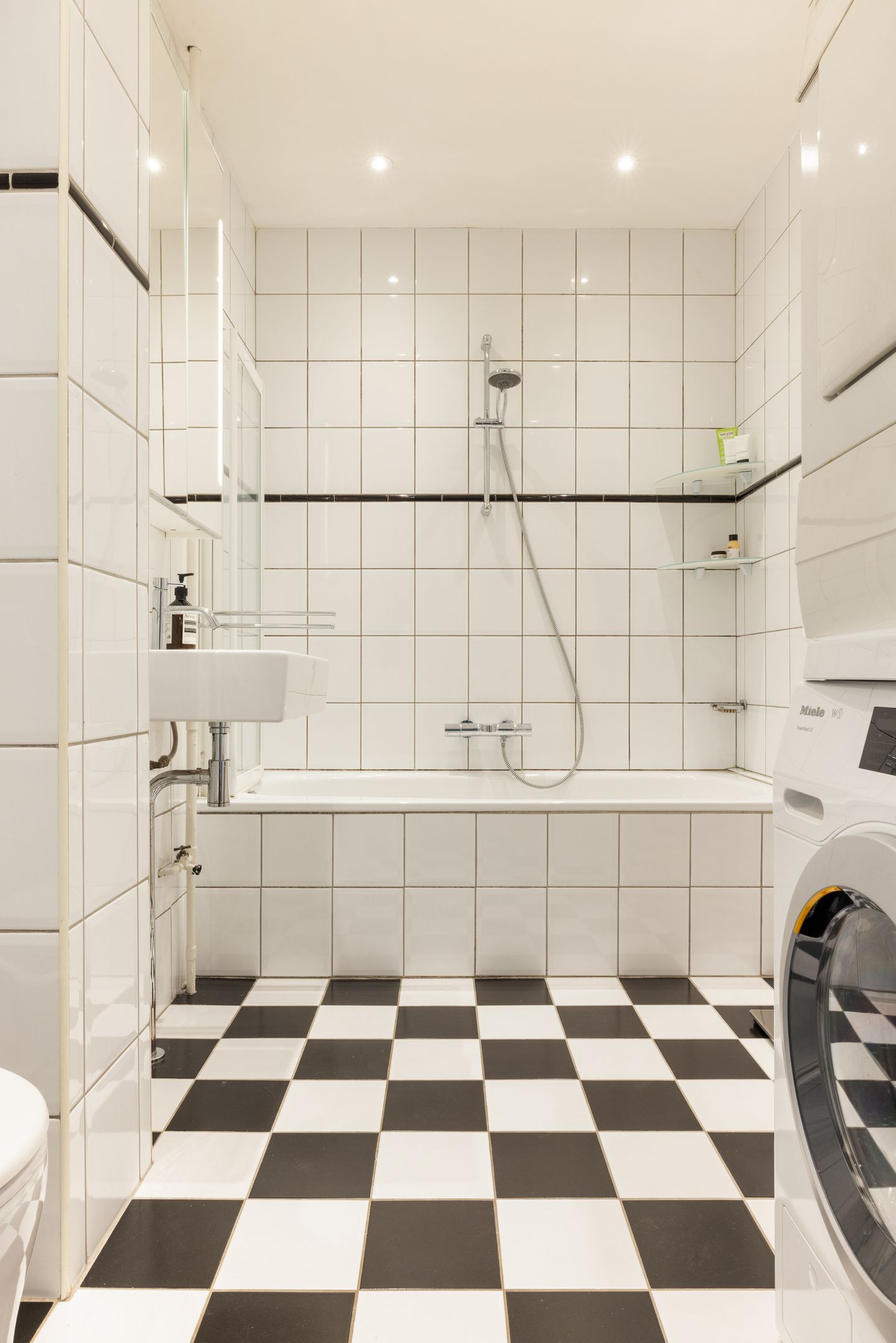 Foto 19 van Sloestraat 12-3