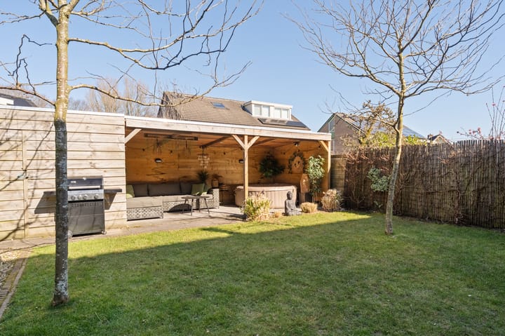 Foto 34 van Vrijheidsplaat 24