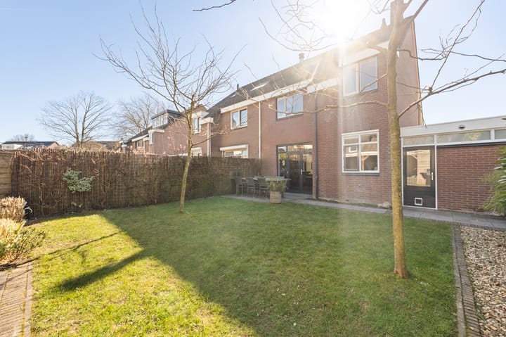 Foto 42 van Vrijheidsplaat 24