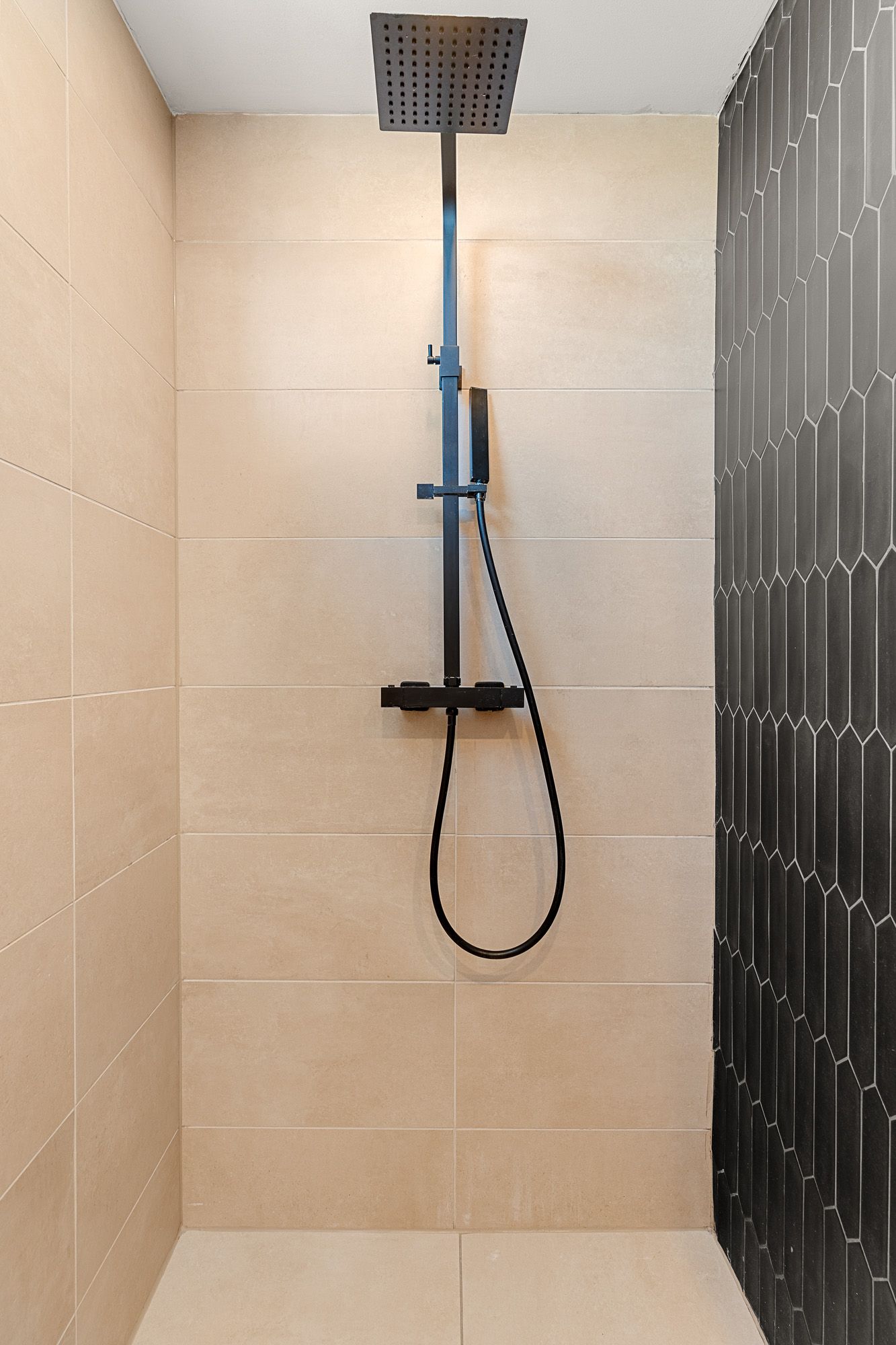 Photo 36 of Zellersacker 2140