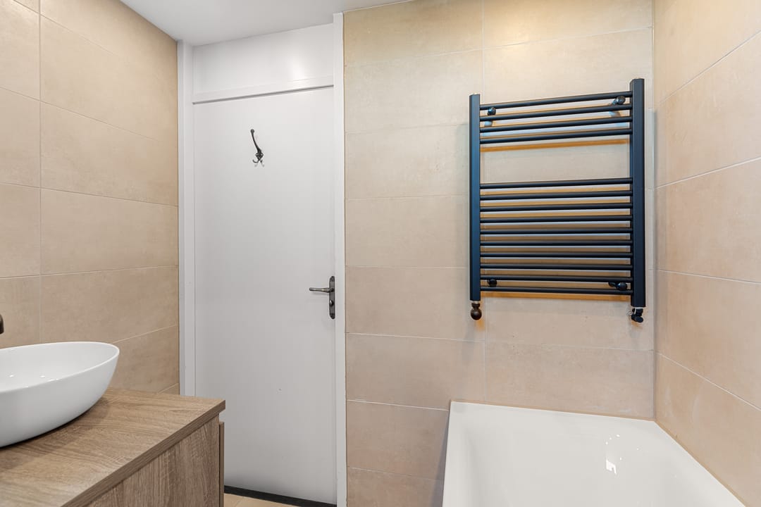 Photo 37 of Zellersacker 2140