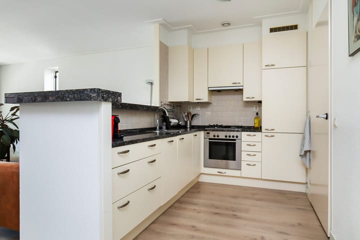 Foto 19 van Jan Steenstraat 44