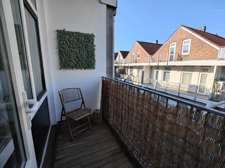 Photo 19 of Watergeusstraat 43-A02