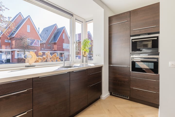 Foto 7 van Breedspoor 6