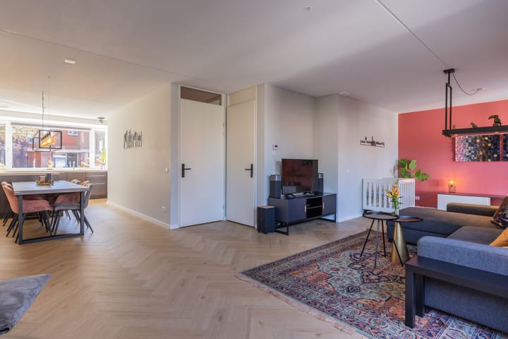 Foto 9 van Breedspoor 6