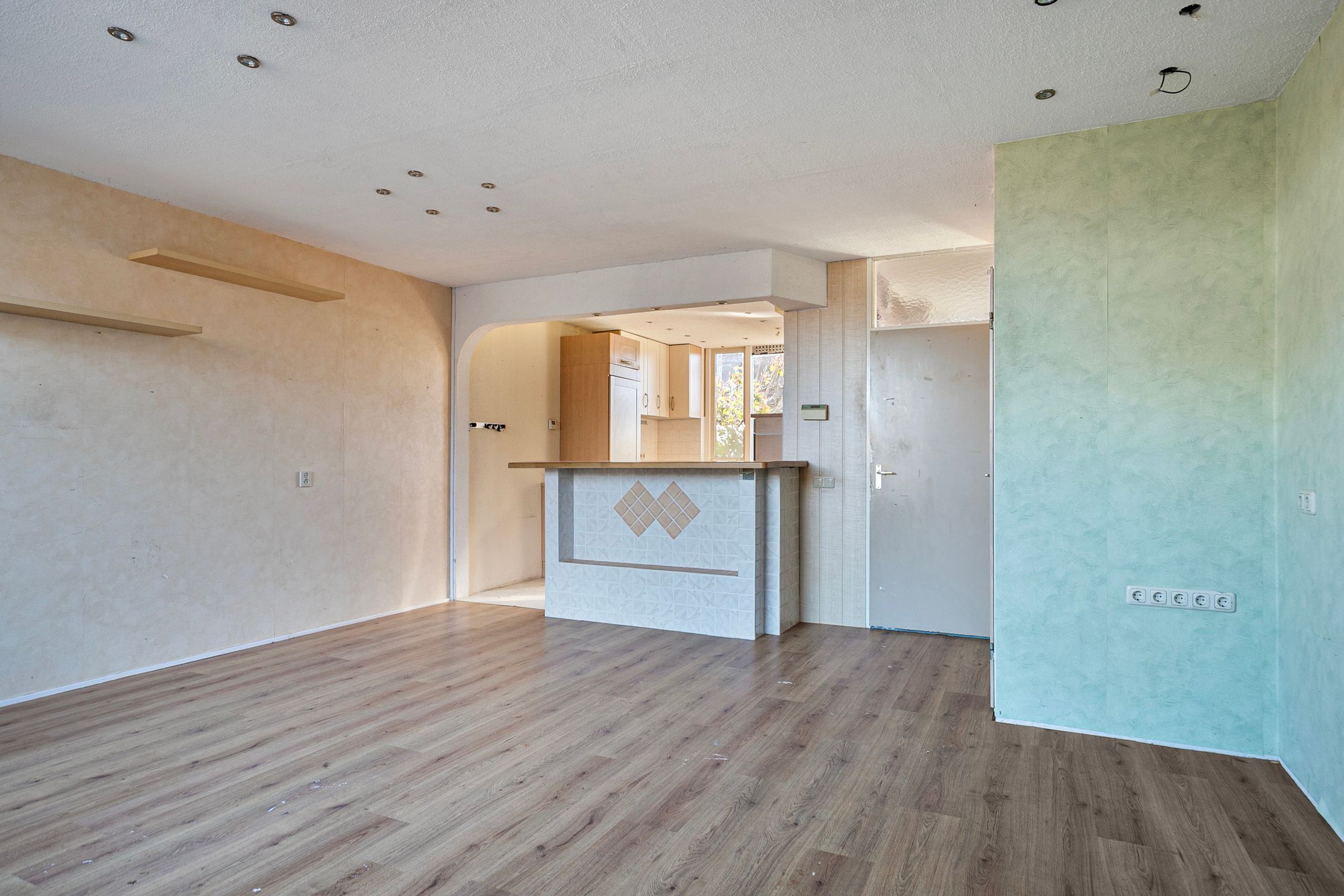 Photo 3 of Van Vollenhovenstraat 15