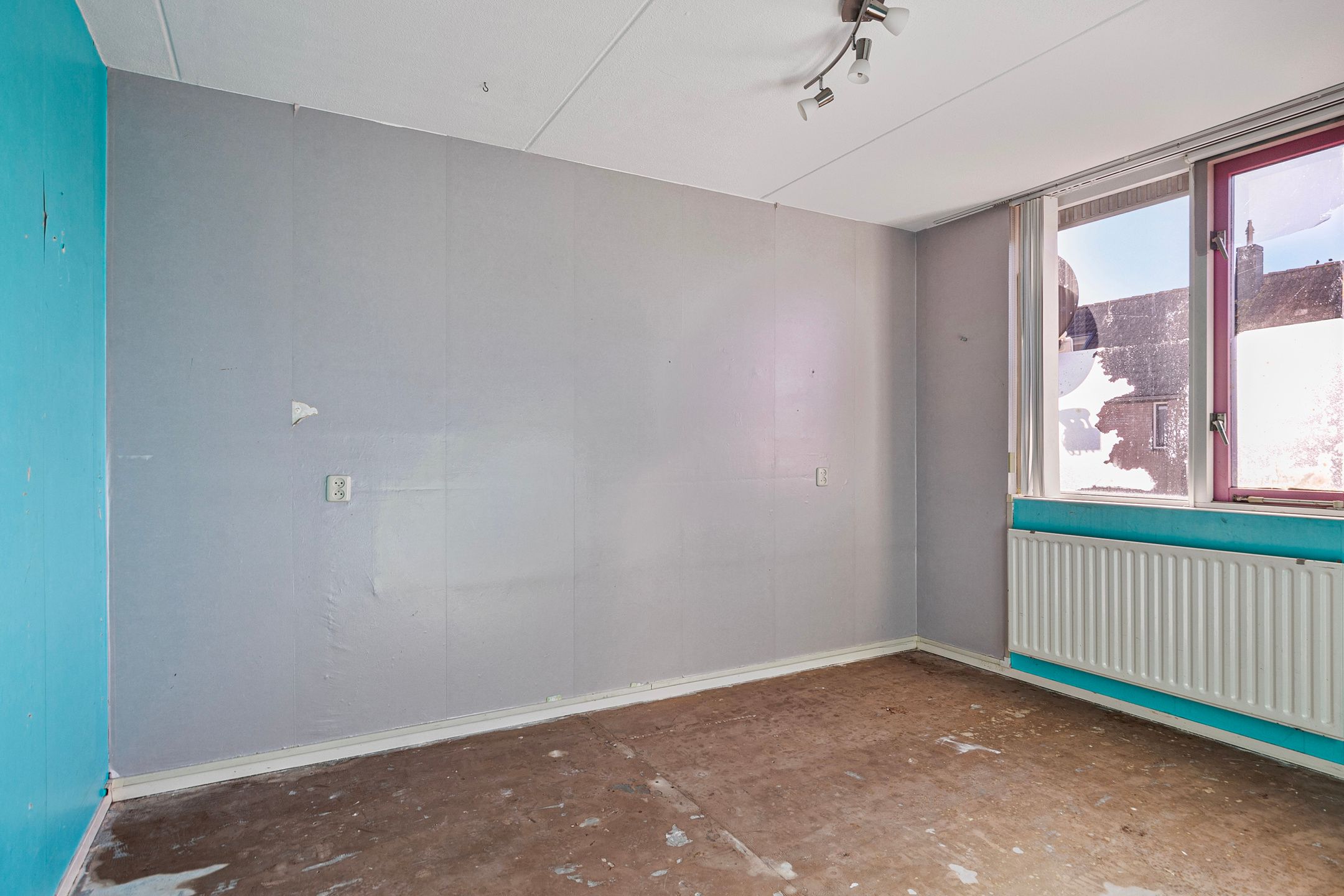 Photo 15 of Van Vollenhovenstraat 15