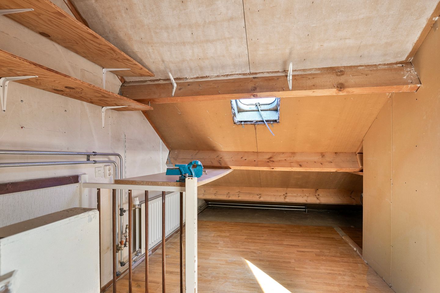 Photo 20 of Van Vollenhovenstraat 15