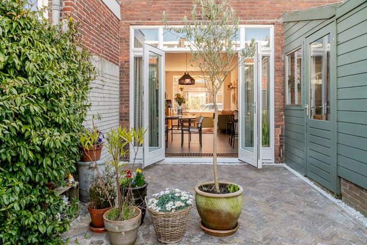 Foto 19 van Antonides van der Goesstraat 15