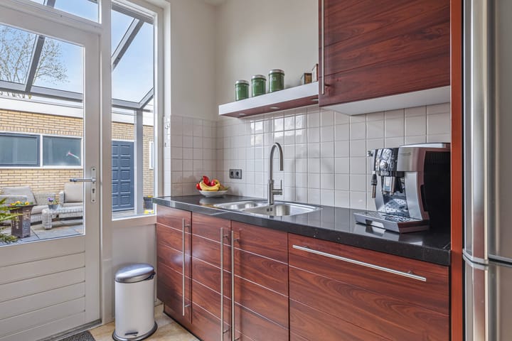 Foto 12 van Irisstraat 28