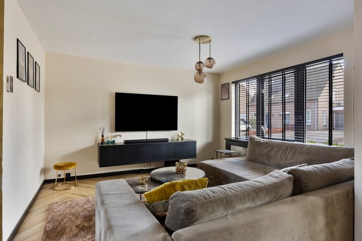 Foto 11 van Schepen van Tongelrelaan 16