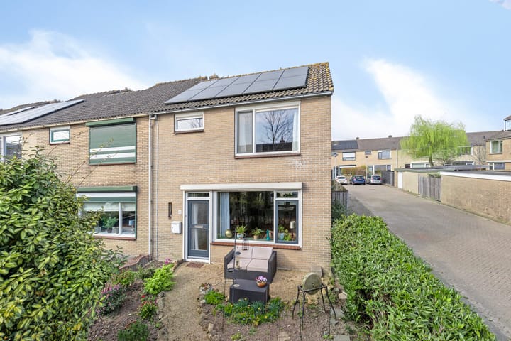 Foto 43 van Irisstraat 28