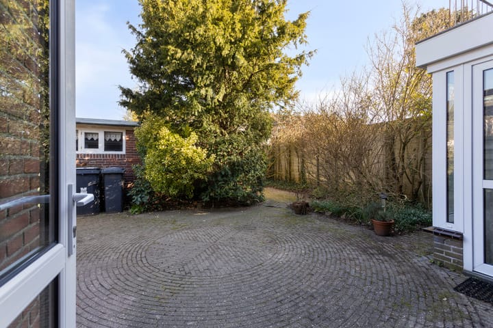 Foto 38 van Dr Kuyperstraat 3