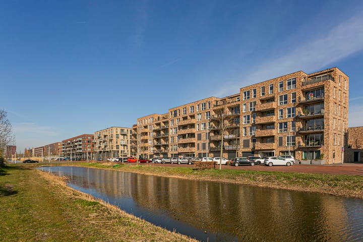 Foto 3 van Louis Armstronglaan 608