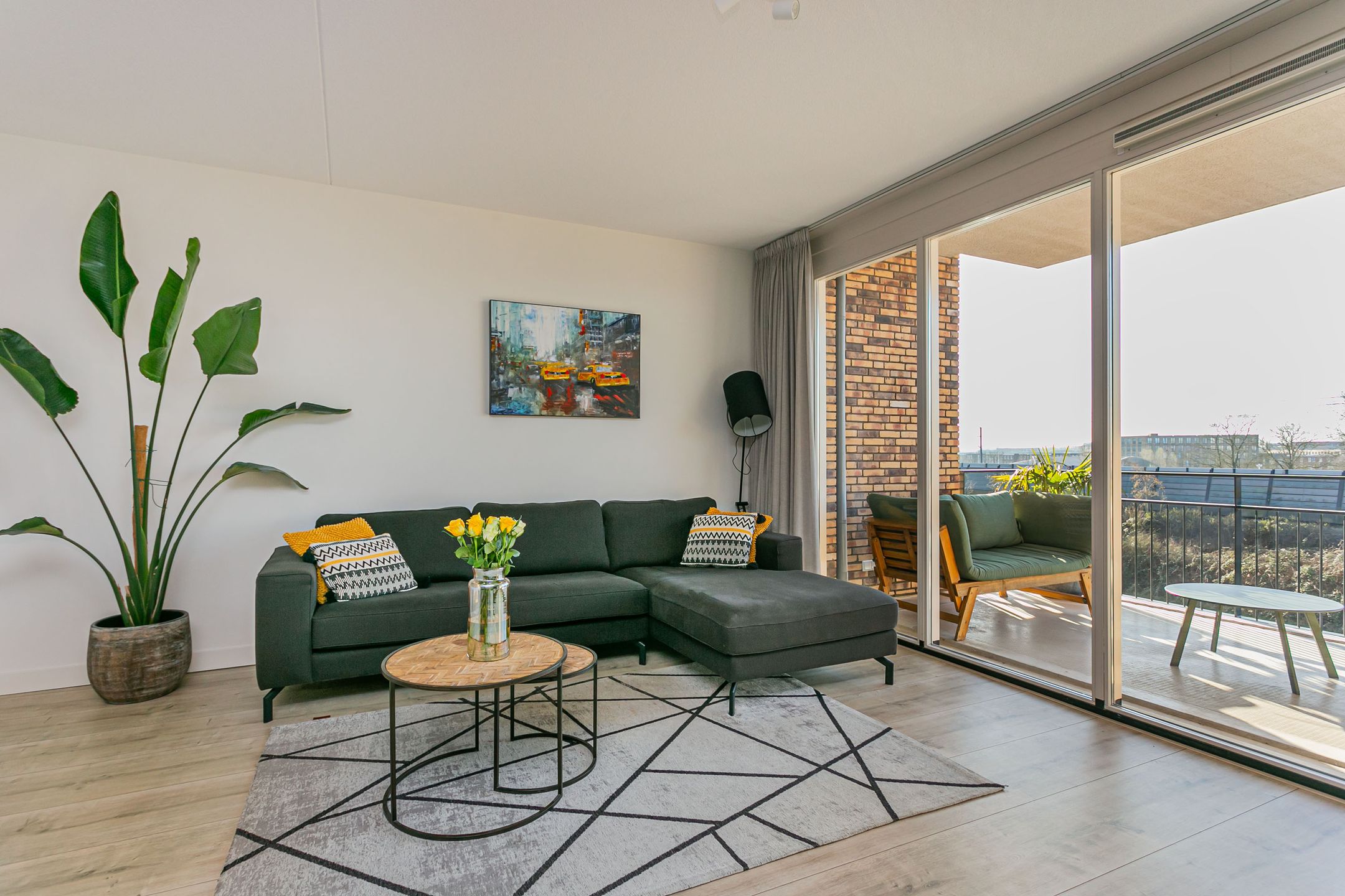 Photo 15 of Louis Armstronglaan 608