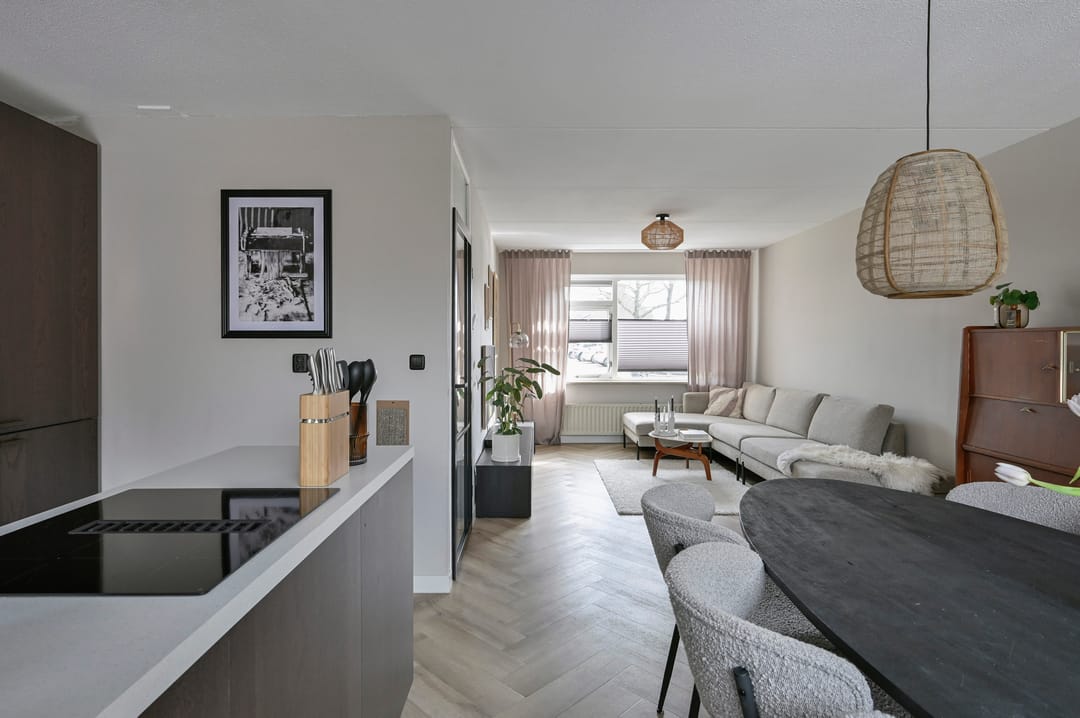 Foto 7 van Slechtvalk 76