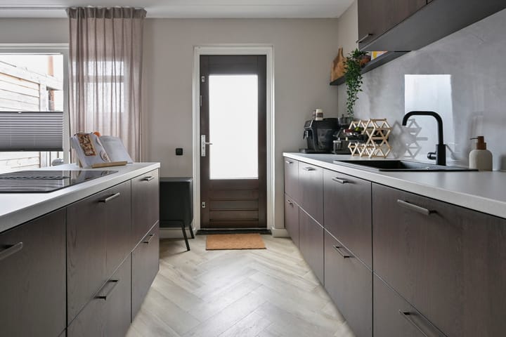 Foto 11 van Slechtvalk 76