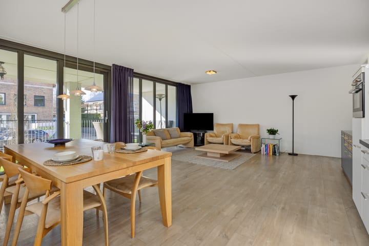 Foto 12 van Thomas a Kempisstraat 16