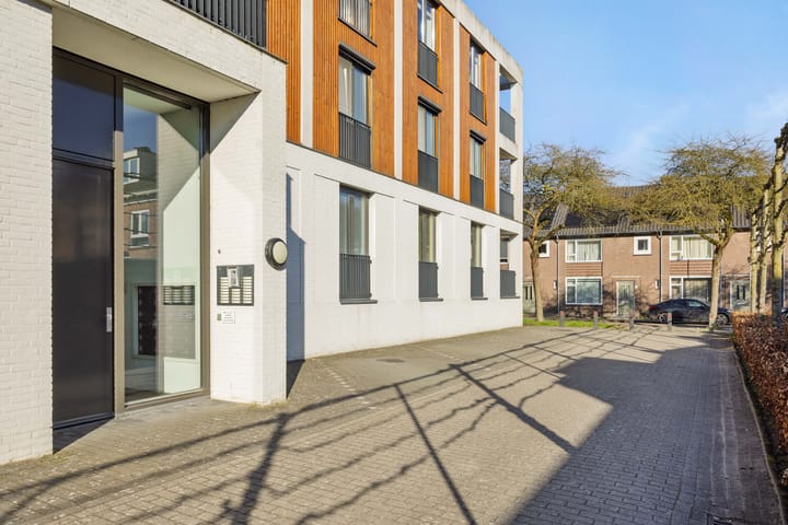 Foto 6 van Thomas a Kempisstraat 16