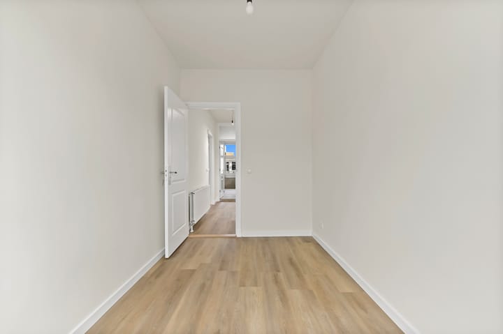 Foto 23 van Hendrik Zwaardecroonstraat 14