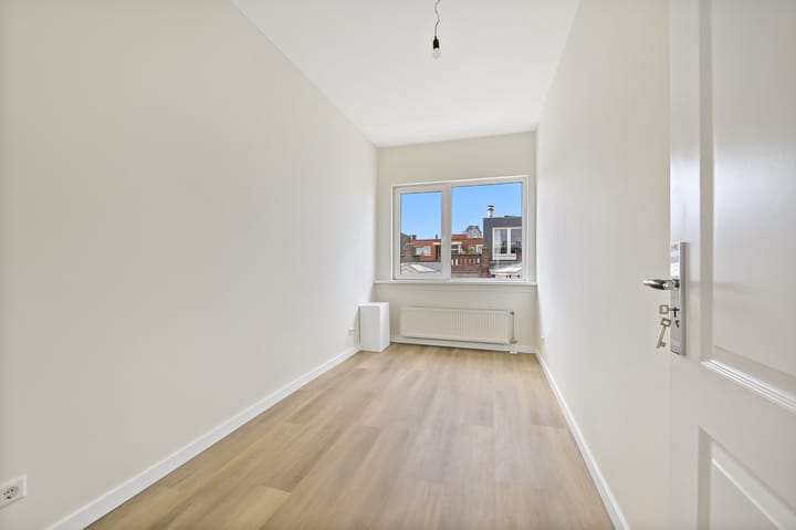 Foto 25 van Hendrik Zwaardecroonstraat 14