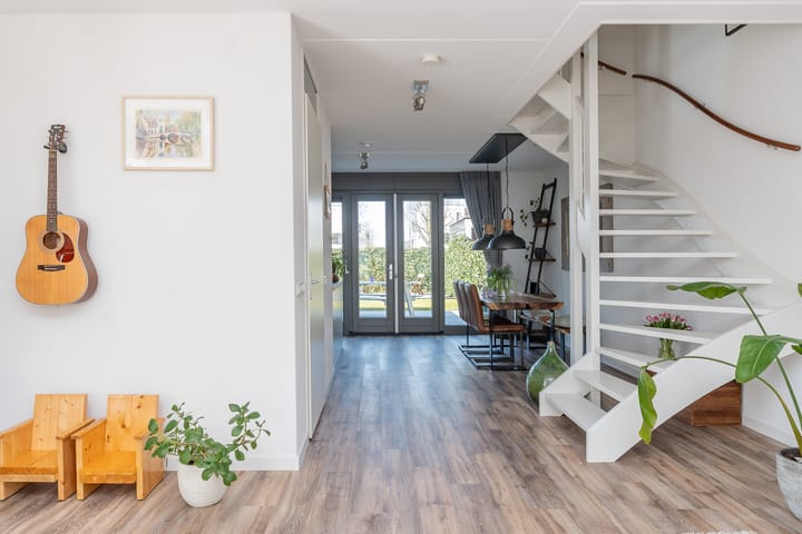 Foto 10 van Zeelststraat 17