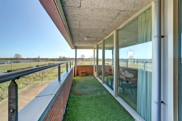 Foto 23 van Schout van Hanswijkplein 144