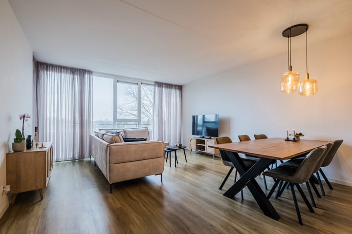 Foto 12 van Willibrorduslaan 3-U