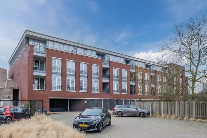 Foto 24 van Willibrorduslaan 3-U