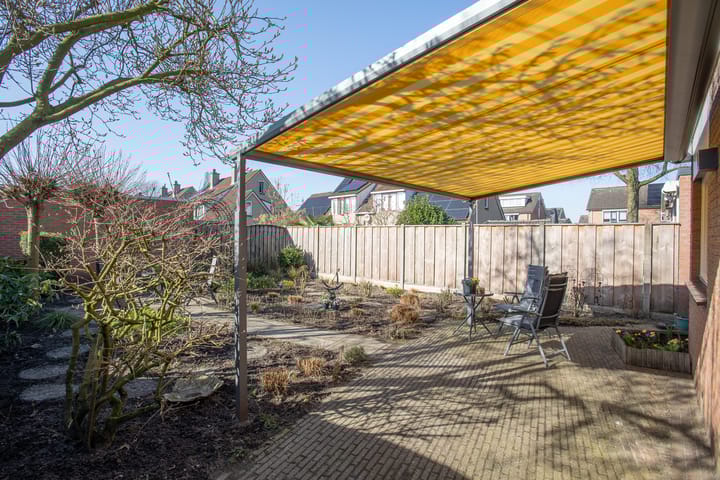 Foto 42 van Hooiland 85