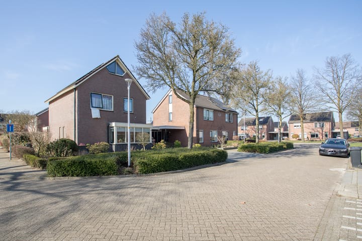 Foto 46 van Hooiland 85