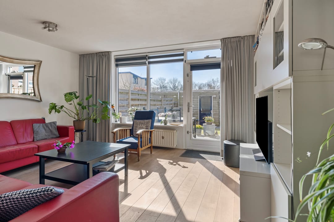 Photo 2 of Bremenstraat 24