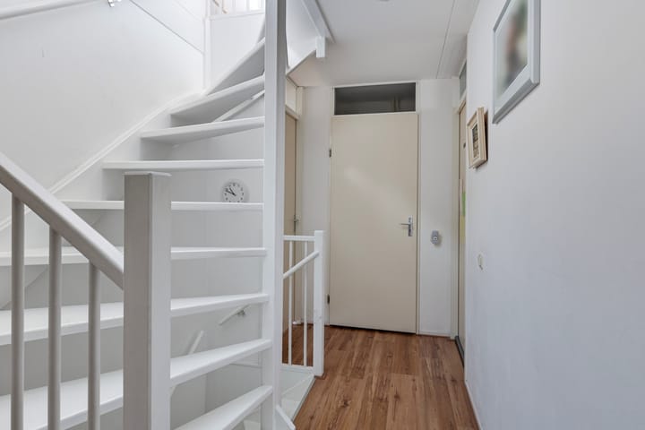 Photo 18 of Bremenstraat 24