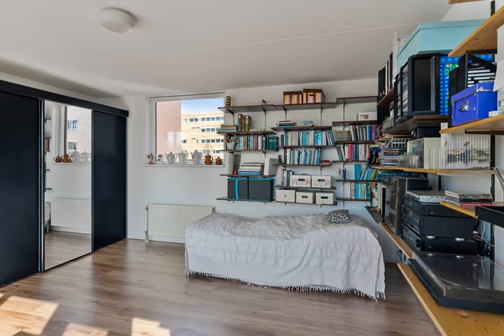 Photo 19 of Bremenstraat 24