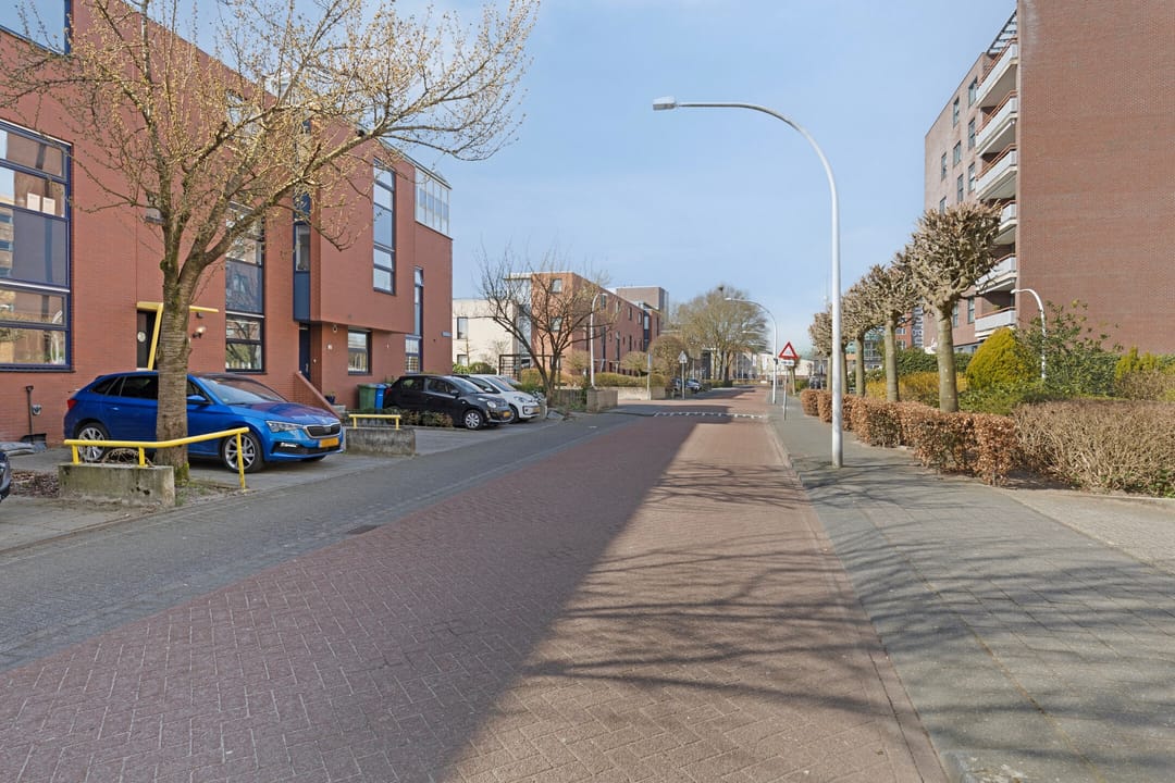 Photo 28 of Bremenstraat 24