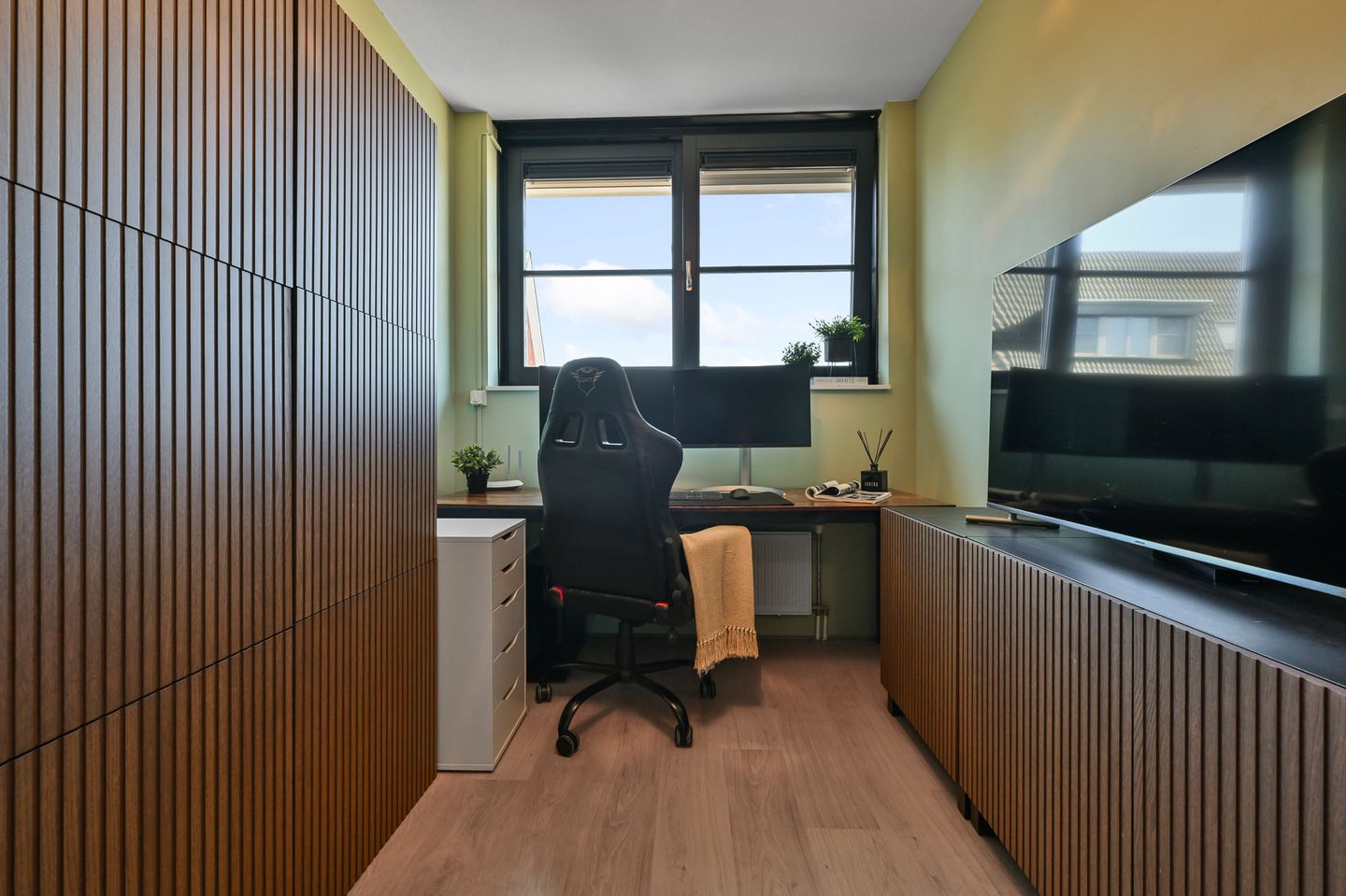 Foto 20 van Witte Ring 77